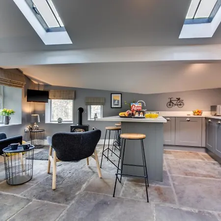 2 Bed In Hawes Oc-Ds937 * Хоус